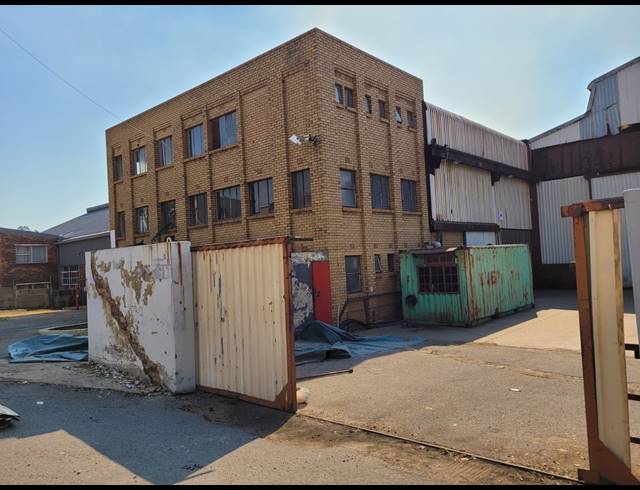 1,850M² BUILDING TO LET IN CHLOORKOP